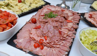 Nedeljni ručak u restoranu Panorama