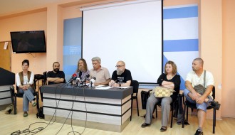 Glumci o dešavanjima u Dečjem pozorištu