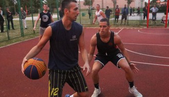 Turnir u basketu "Pro-Zivka" za kadete i seniore