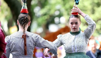 Obeležavanje Dana grada - Program na maloj bini