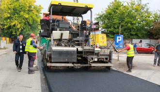 Asfaltiranje ulice Majšanski put