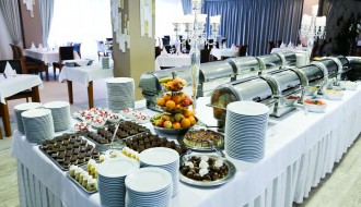 Nedeljni ručak u restoranu Panorama