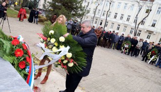 Polaganje venaca na Spomenik palim junacima u oslobodilačkim ratovima 1912-1918. godine