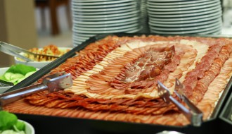 Nedeljni ručak u restoranu Panorama