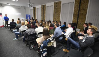 Marketing Mix predavanje o digitalnom marketingu u organizaciji AIESEC-a