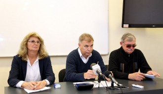Konferencija Saveza samostalnih radnika Subotice povodom isplata  zarada radnika fabrike "29. novembar"