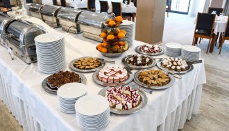 Nedeljni ručak u restoranu Panorama