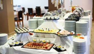 Nedeljni ručak u restoranu Panorama