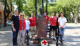 Polaganje venaca povodom Svetskog dana Crvenog krsta