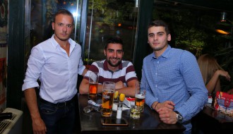 Triangle 4 - Akustična svirka