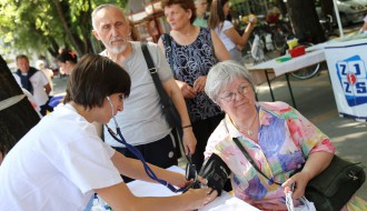 Besplatna kontrola zdrvalja u okviru obeležavanja Svetskog dana bez duvana