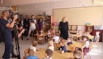 Ministarka Slavica Đukić Dejanović u poseti Predškolskoj ustanovi "Naša radost"