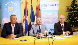 Uručenje Ugovora za unapređenje usluga socijalne zaštite