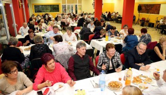 Doček Nove godine u Gerontološkom klubu "Dudova šuma" #NG2019