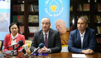 Potpisivanje ugovora povodom uvođenja kol centra