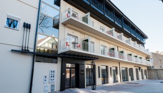 Renovinari hotel "Forum"