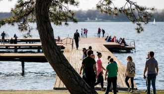 Nedeljni dan na Paliću
