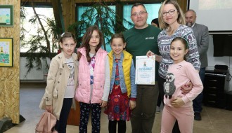Dodela diploma i zahvalnica u okviru Likovnog konkursa "Mladunče lava"
