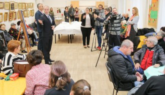 Kolonija radova od slame