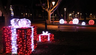 Praznična svetlosna dekoracija kod Velike terase