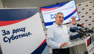 SNS - Konferencija za medija nakon izbora