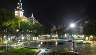 Dekorativna rasveta na novoj fontani