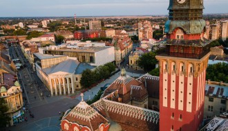 Centar u smiraj dana - Gradska kuća i korzo