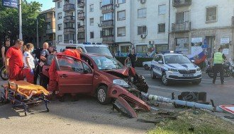 Saobraćajna nezgoda na raskrsnici kod Nove opštine