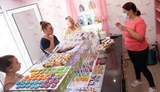 Poslastičarnica "Flamingo - torte i kolači"