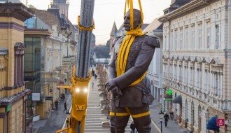 Podizanje spomenika kralju Petru Prvom Karađorđeviću