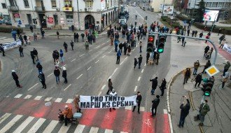 Protest blokiranjem raskrsnice kod hotela "Patria"