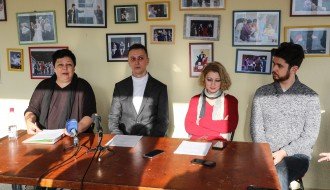 Najava premijere "Živi pesak" Drame na mađarskom jeziku