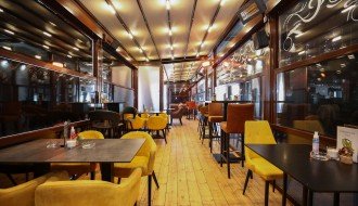 Novi kafe u centru grada - Feniks VIP