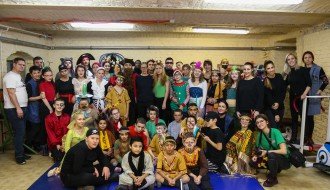 Novogodišnja predstava i prodajna izložba humanitarnog karaktera