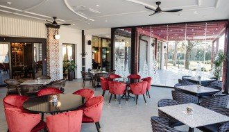 Restoran domaće i međunarodne kuhinje na Paliću