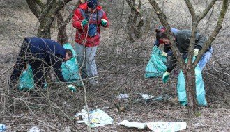 Akcija čišćenja divljih deponija u šumi na Makovoj sedmici u organizaciji "Zeleni Subotice"