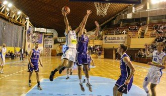 Košarka: Spartak - Železničar (Čačak)