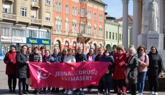 Šetnja u sklopu obeležavanja Dana borbe protiv raka dojke