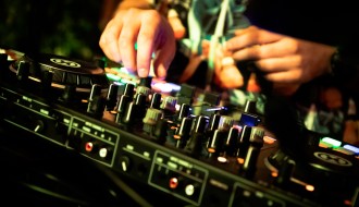 DJ Veče - DJ Poison Charlie