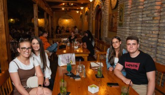 Petak i subota veče