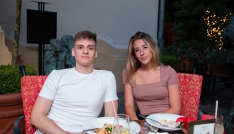 Petak i subota veče