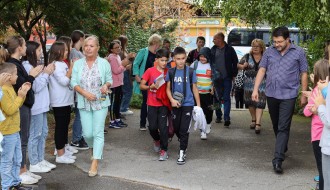 Akcija „Deci Kosmeta sa osmehom, zajedno u školskim klupama“ Subotica 2022