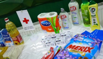 Podele paketa hrane i higijene socijalno ugroženim građanima
