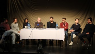 Najava premijere predstave "Ne pucaj na lastu!"