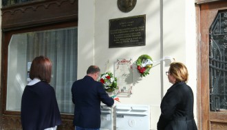 Postavljanje spomen ploče Erneu Lanjiu