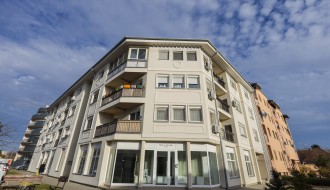 Salon venčanica Nine Rajak