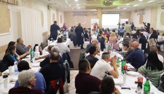 Dodela godišnjih priznanja Konjičkog kluba "Bačka" i druženje članova, takmičara i prijatelja Kluba