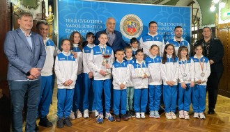 Prijem kod gradonačelnika Bakića za karatiste Spartak-Enpija