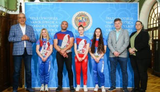 Prijem gradonačelnika Bakića za bokserku Kristinu Nađ Vargu