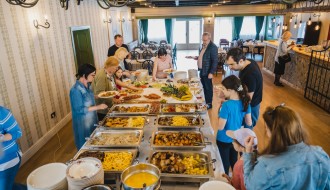 Nedeljni ručak u restoranu Salaš Ergela